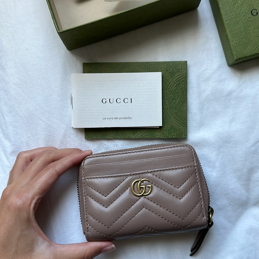 Gucci dusty pink rose wallet